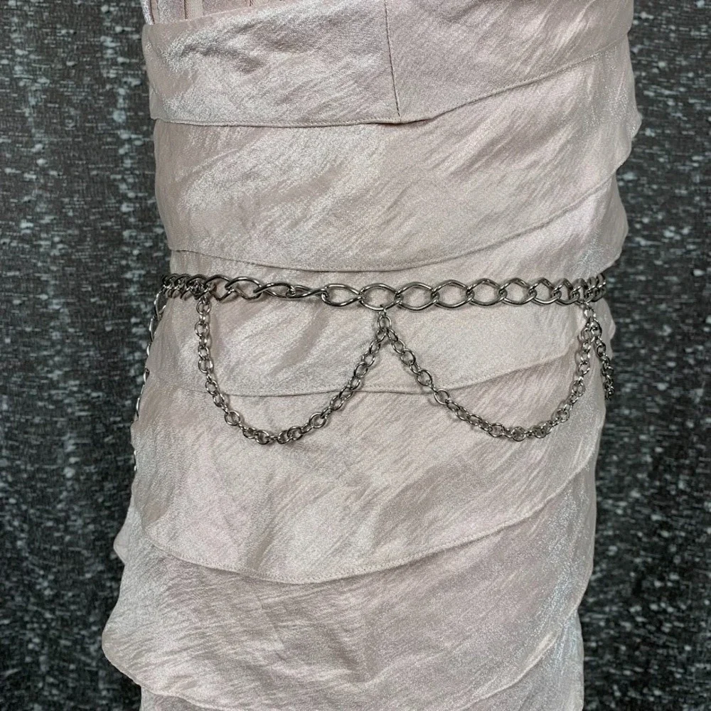 Women Belt Silver Metal Chain Links Side Wave‎ Strands Simple Closure